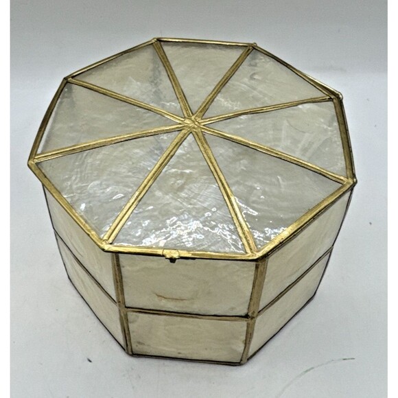 Vintage Capiz Shell Jewelry Trinket Box Brass trim octagon 8 sides 3.75 x 5.75 - Picture 1 of 4